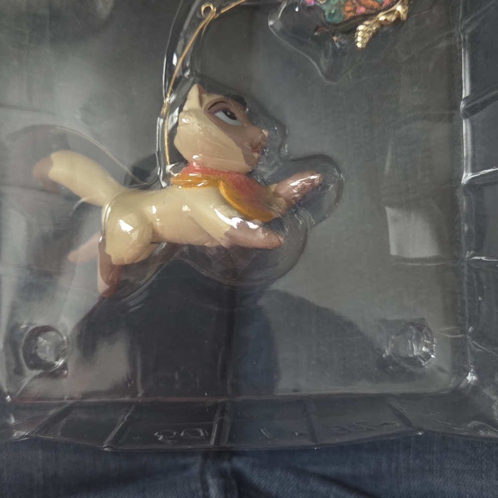 The Chinese Siamese Cat Ornament - Brown and Pink - Picture 6 of 7